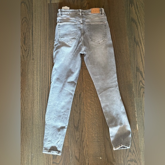 Zara Grey Stretchy Jeans - Picture 9 of 10